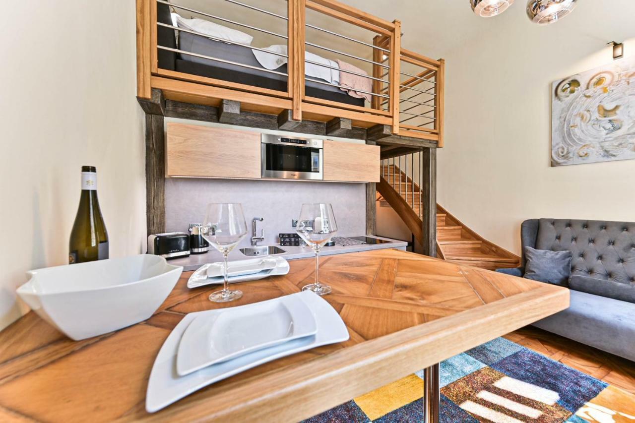 פראג Apartment Nebovidy II - Air Conditioning - Historic City Center מראה חיצוני תמונה